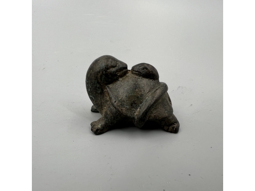 铜龟蛇形镇纸