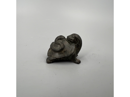 铜龟蛇形镇纸