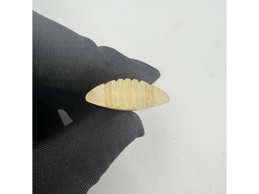 玉雕蝉形挂件