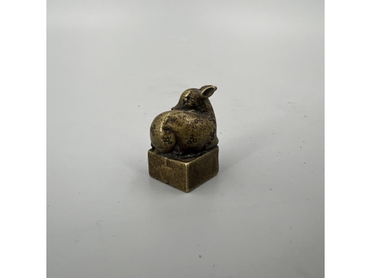 铜鹿钮印象