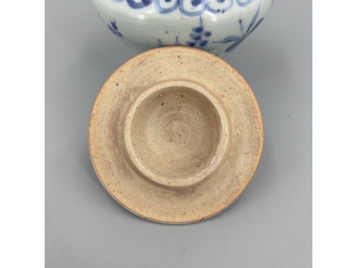 青花花卉纹小将军罐