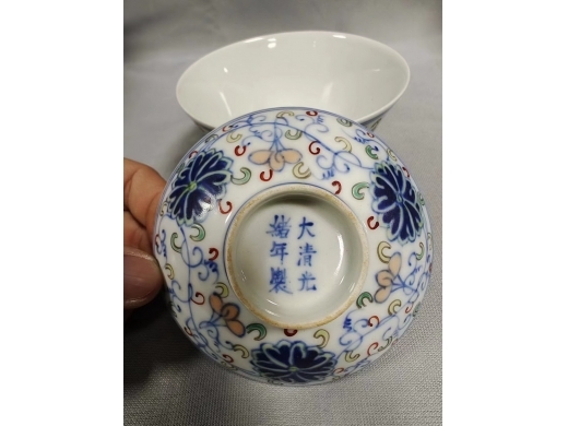 大清光绪年制款斗彩茶扣