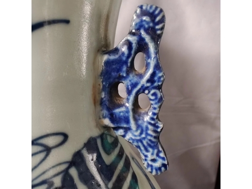 清代青花瓶