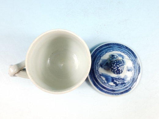 青花山水楼阁帖花耳杯
