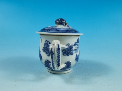 青花山水楼阁帖花耳杯