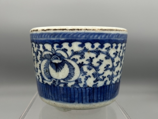 青花淡描勾莲纹香炉