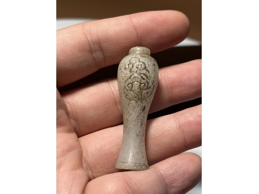 地方玉瓶形香插