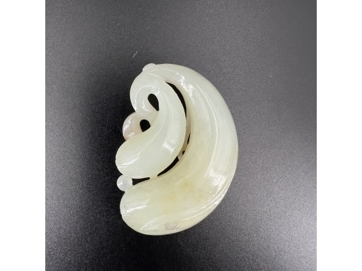 玉雕双瓜形挂件