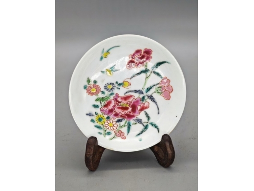 粉彩花鸟纹碟