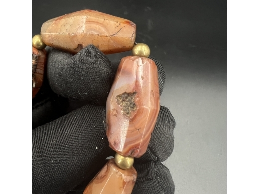 玛瑙雕八楞型手串
