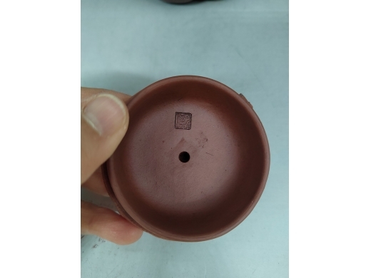 紫砂瓜棱壶