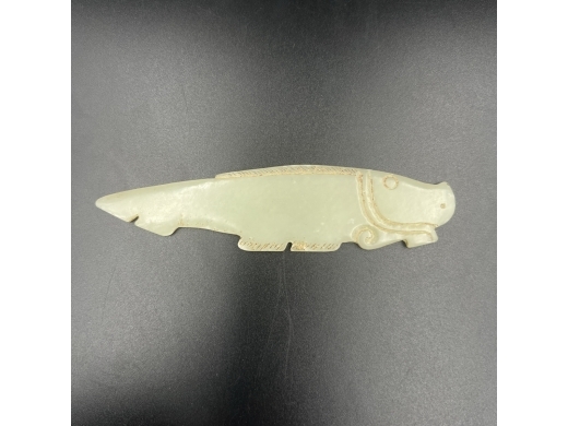玉雕鱼型挂件