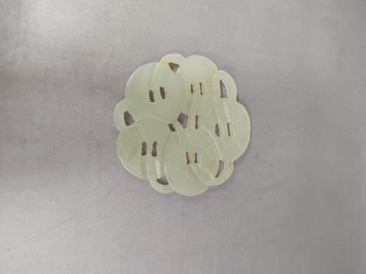 玉雕钱相连佩