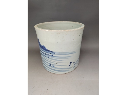 青花山水人物大笔筒