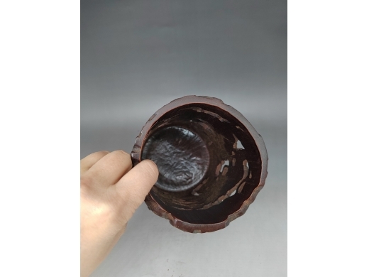 竹雕龙纹笔筒
