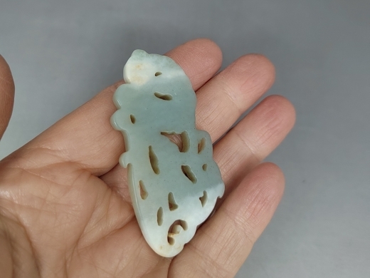 玉雕灵芝纹挂件