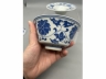 青花缠枝花盖碗