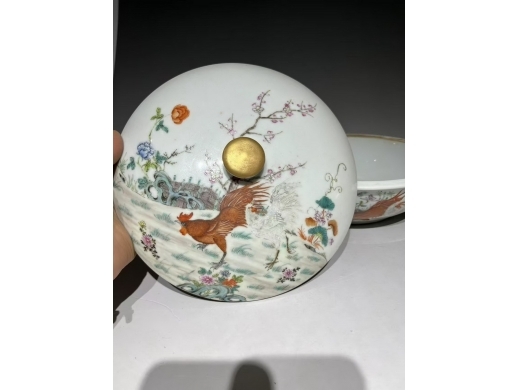 粉彩官上加官一品锅