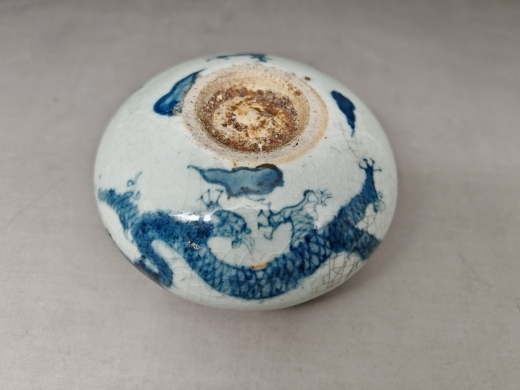青花开片龙纹笔洗