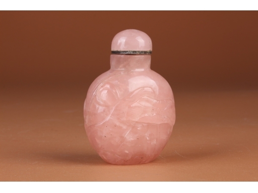 芙蓉石鼻烟壶
