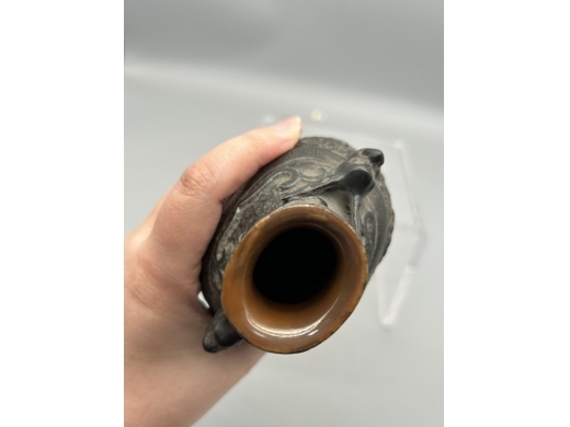 古铜彩兽面纹双耳小瓶