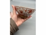 剔地外矾红内松石绿釉缠枝博古纹盖碗